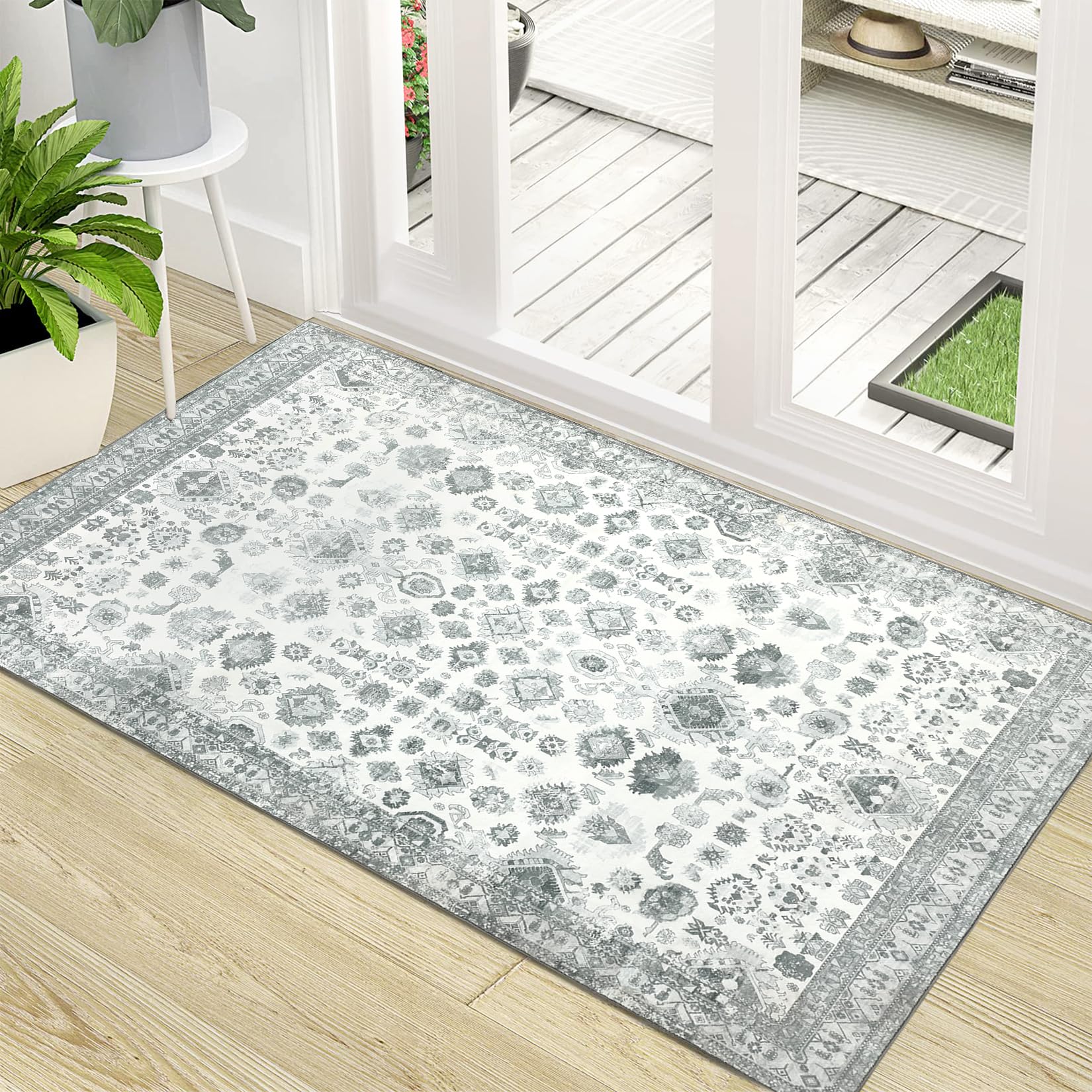 GARVEE Area Rug 2×3 Grey Distressed Doormat Area Rug Traditional Area Rug for Entayway Kitchen Floor Cover Foldable Thin Rug Distressed Indoor Mat, Grey, 2×3 Feet